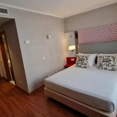 3k Madrid Отель 4*