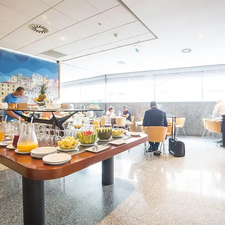 3k Madrid Отель 4*