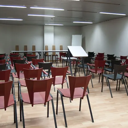 3k Madrid Отель 4*