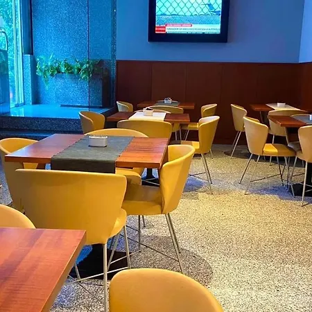 3k Madrid Готель 4*